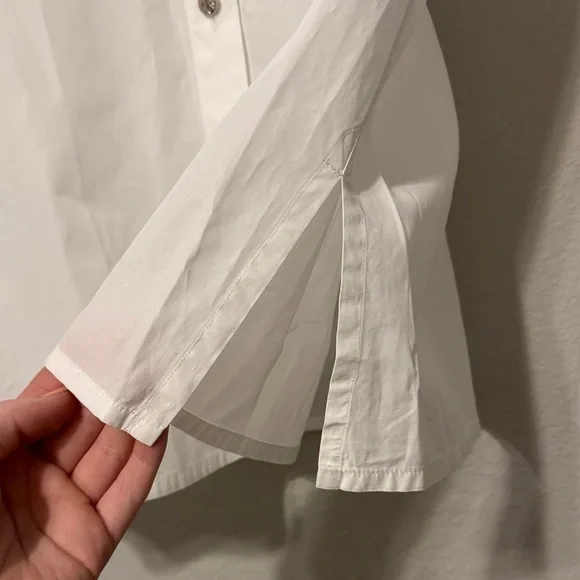 CHANEL Vintage White Button-Up Blouse - Picture 4 of 8